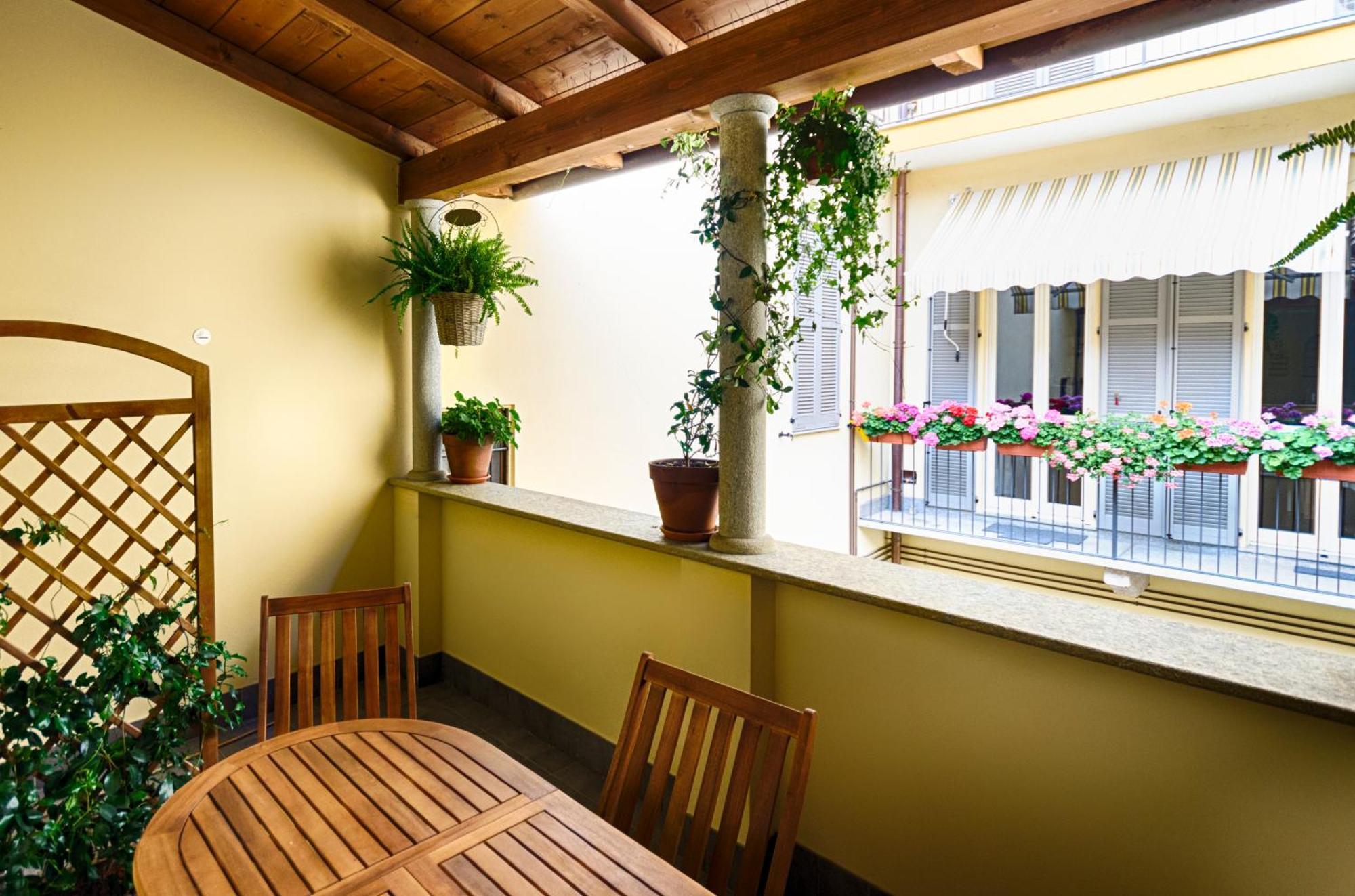 Domus San Martino Guesthouse Piacenza Exterior foto