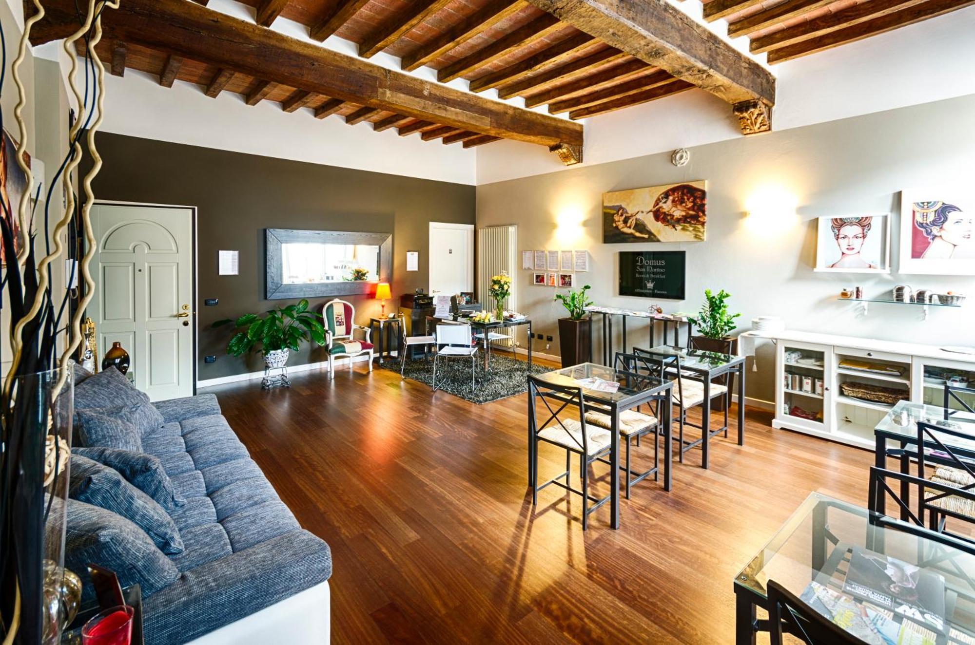 Domus San Martino Guesthouse Piacenza Exterior foto
