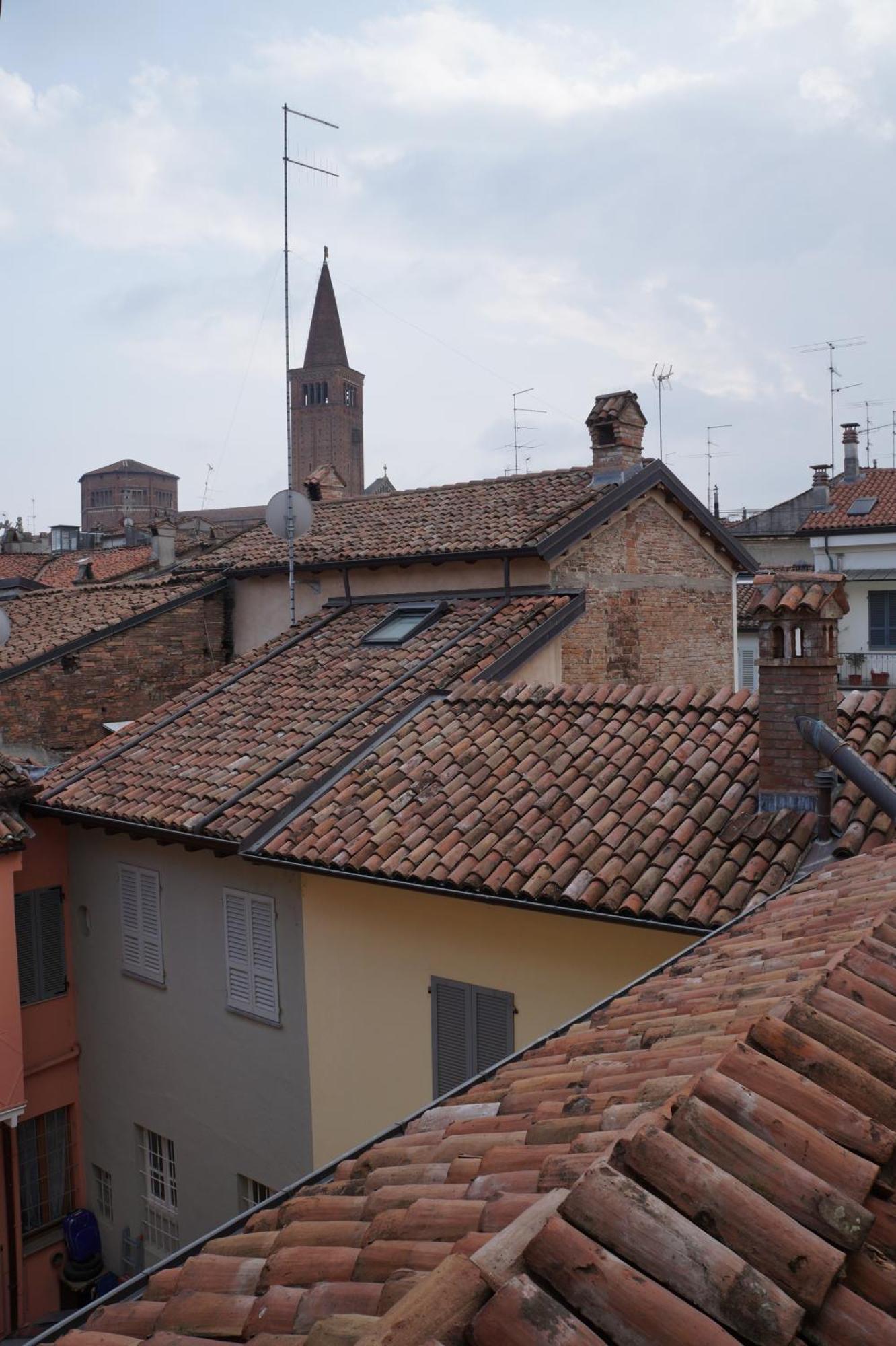 Domus San Martino Guesthouse Piacenza Exterior foto