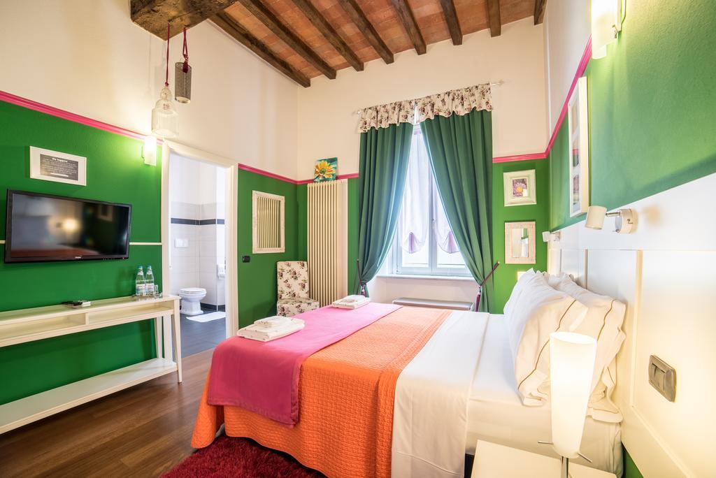 Domus San Martino Guesthouse Piacenza Exterior foto